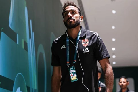 وسط مفاوضات كهربا.. محامي مؤمن سليمان يعلن وقف قيد الاتحاد الليبي